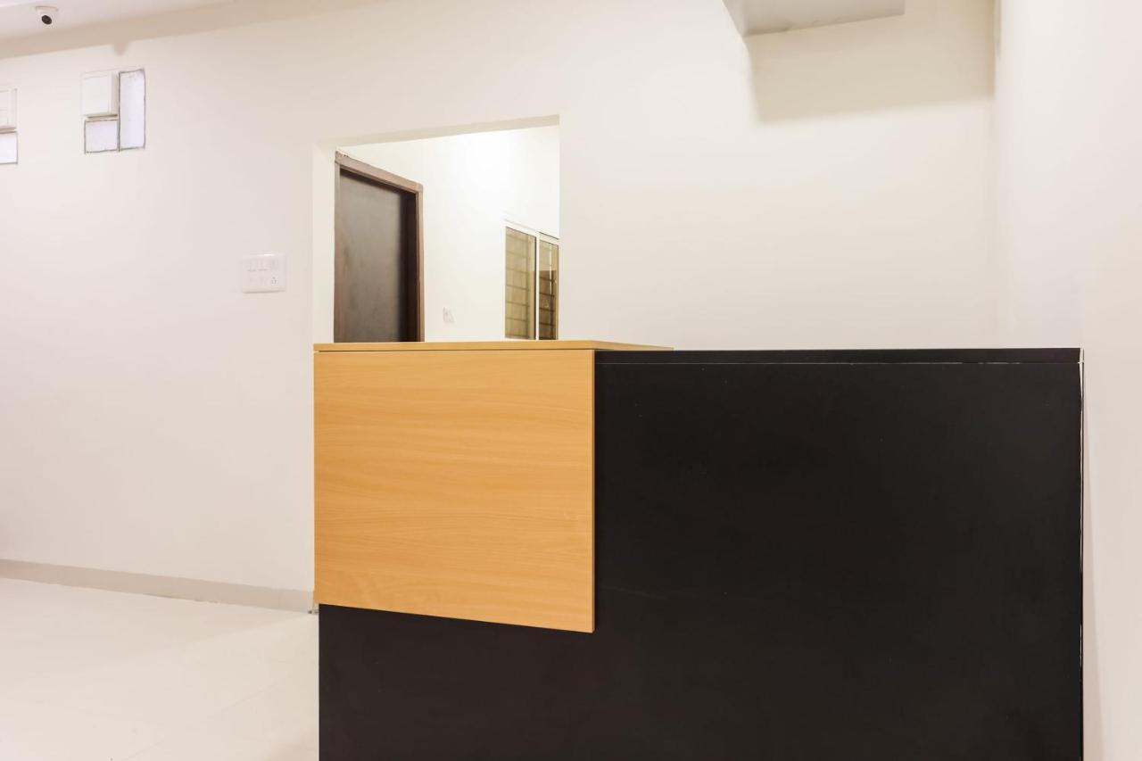 Oyo Flagship 30861 Hotel Velocity Vijay Nagar Indore Exterior photo