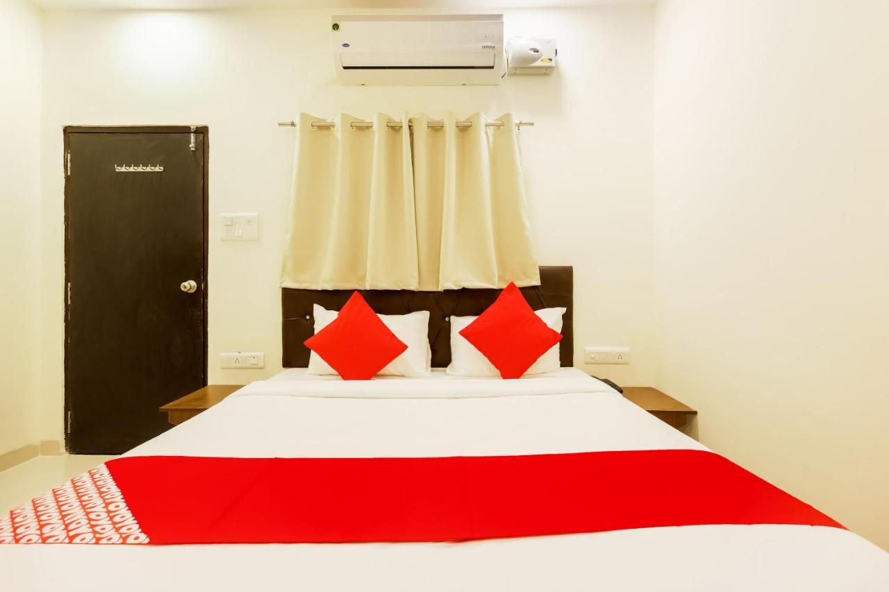 Oyo Flagship 30861 Hotel Velocity Vijay Nagar Indore Exterior photo