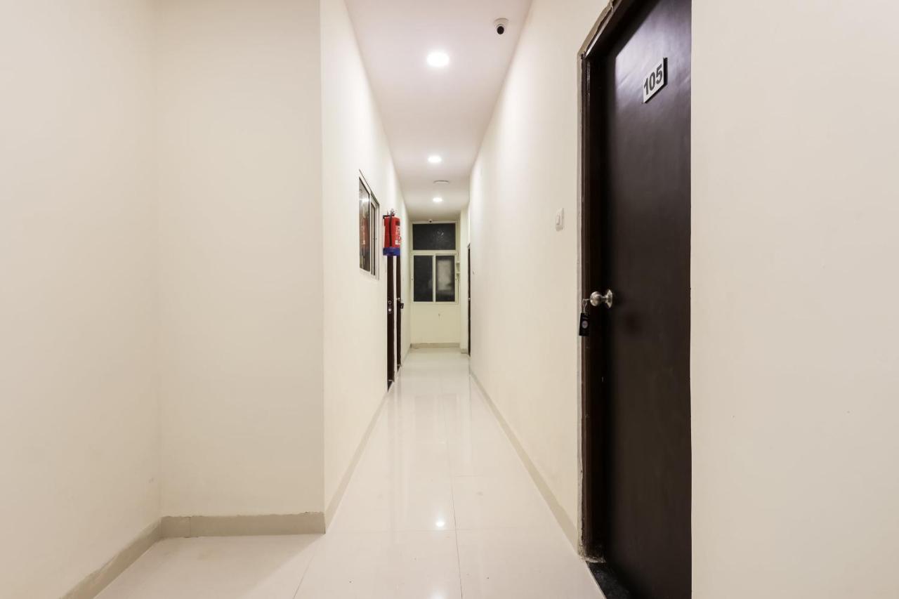 Oyo Flagship 30861 Hotel Velocity Vijay Nagar Indore Exterior photo